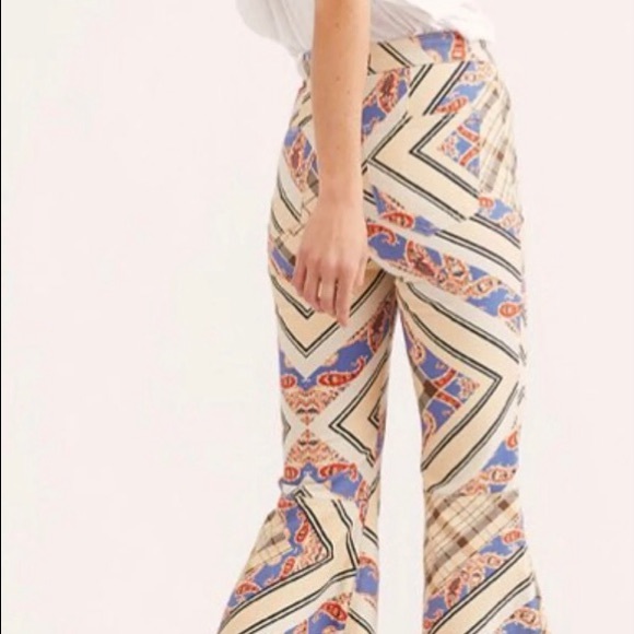 NWOT Free People Just Float On Flare Jeans size 27 - Picture 3 of 8